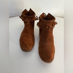 Moccasin - Women’s Size 8